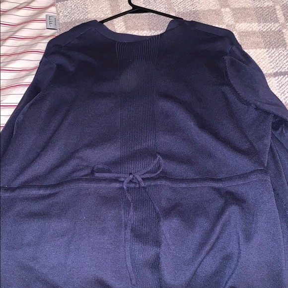 Two cardigans - Picture 4 of 6